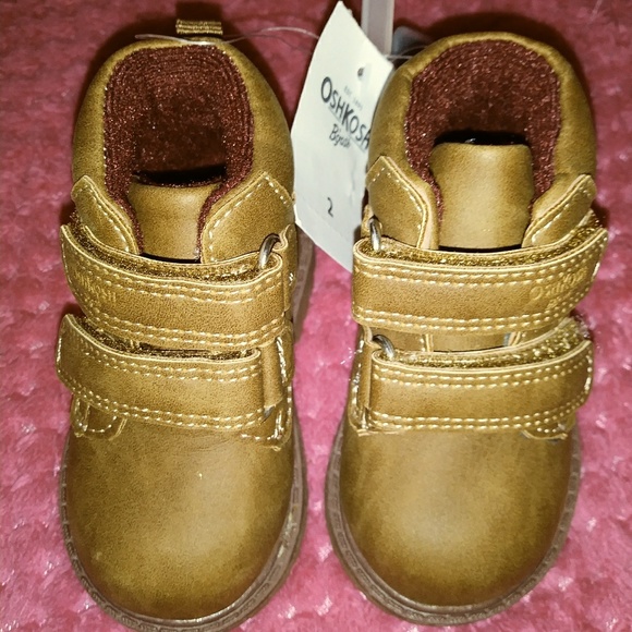 OshKosh B'gosh Other - 💥4/$20  Osh Kosh Boots, Baby Size 2, BNWT,